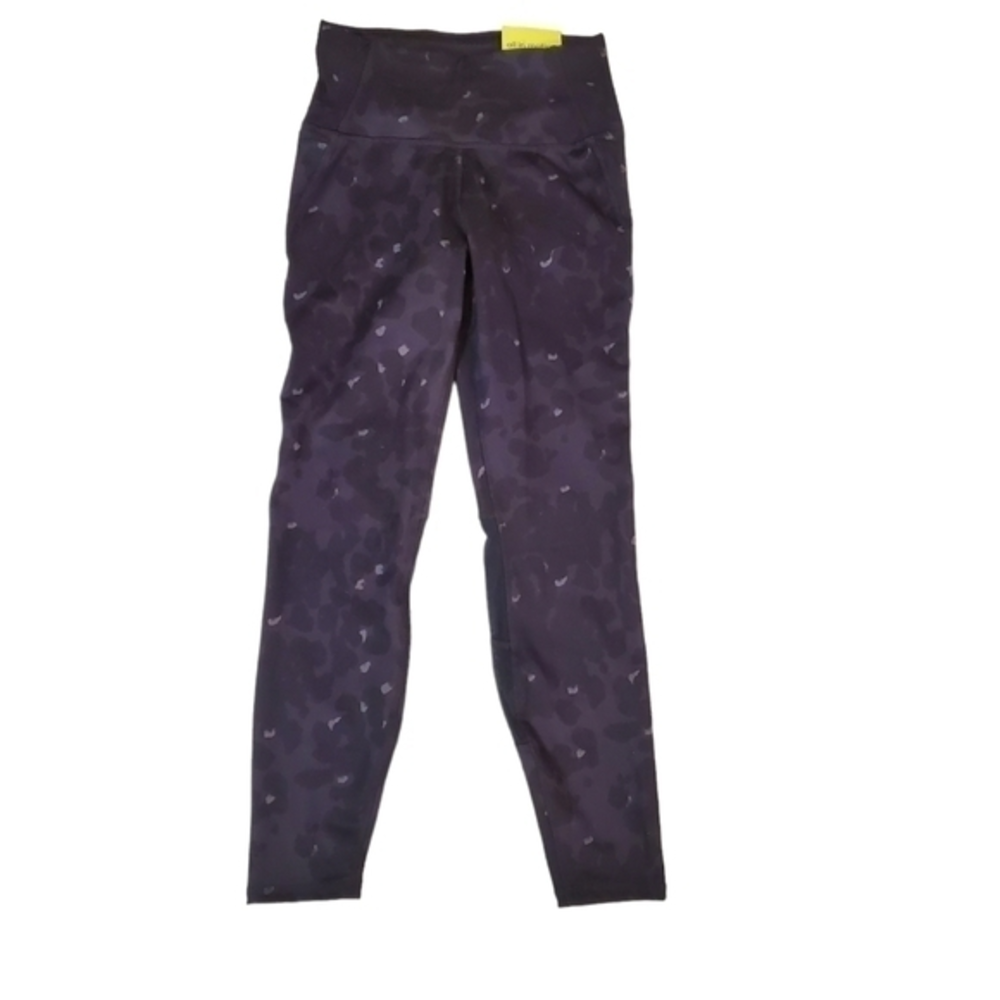 All in Motion Women's Dark Cheetah‎ Power Contour 7/8 Leggings Small